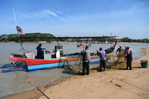 8fc33537 8e7b 4d3e 856f 51869ae21029