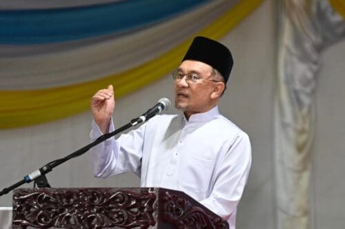 9c1d660c 4b7d 4474 b51c eceba684f126