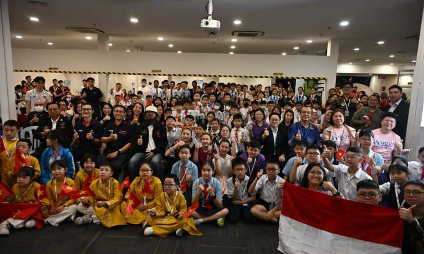 ad8a84ba 3e9b 44f7 9586 8d6c2ce16b88