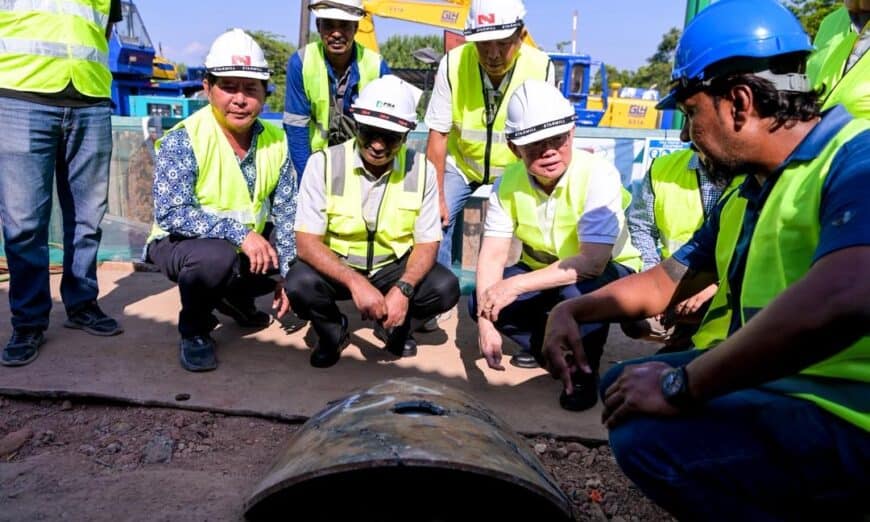 b73dd57e d5ef 4569 954a adbcc3e66c56