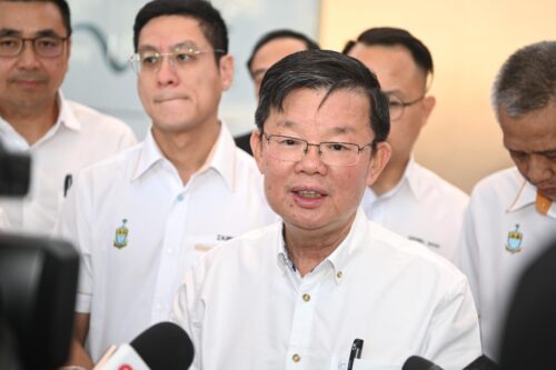 f183d9b3 f154 4c9c 8df4 eb0fadd2f821