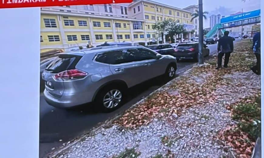 1f79cddd c577 43ad 944c e47e790a5e4f