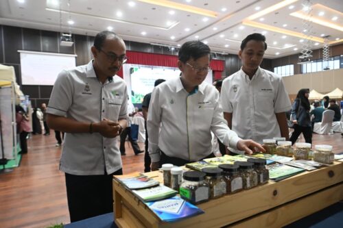 63c64b9b 8769 4ed6 a690 4286a0a1f36f