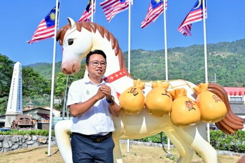 72a2e4a6 4c49 459d 9df4 feec56d8a6d8