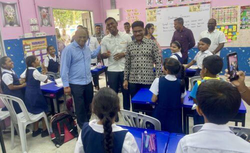 858fe245 c791 441f b11a 7c97898e1686