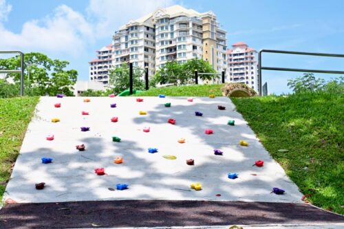 12276024 51ee 4a55 9fbf d039eebaa0ae