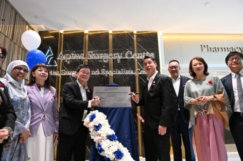 2fb3571c e852 4b15 9ffb 56696ae1e14c