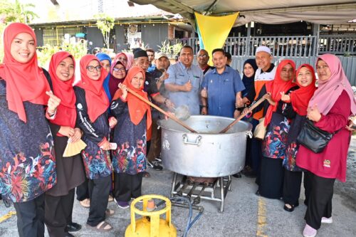 bb494d03 3556 4071 adf7 d94e204a646d