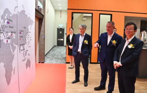 d04cc983 85de 4231 9b1f 64a996419d2c