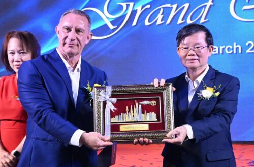 d2e8a9f6 4aaf 44e3 8396 8e229f83bd8c