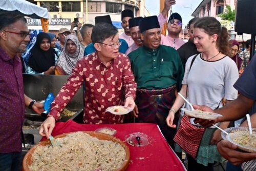 51a011e8 aa5b 4664 b79c 537cfbd003c4