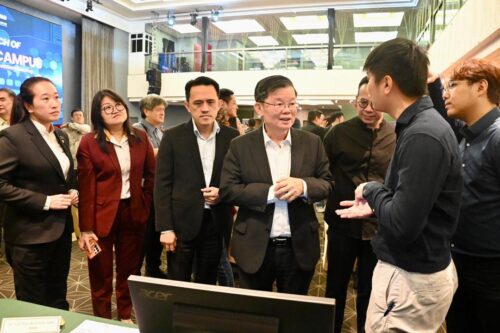 6ccbbb8c b94f 4eaa aec4 2dd2ef3ab6b0