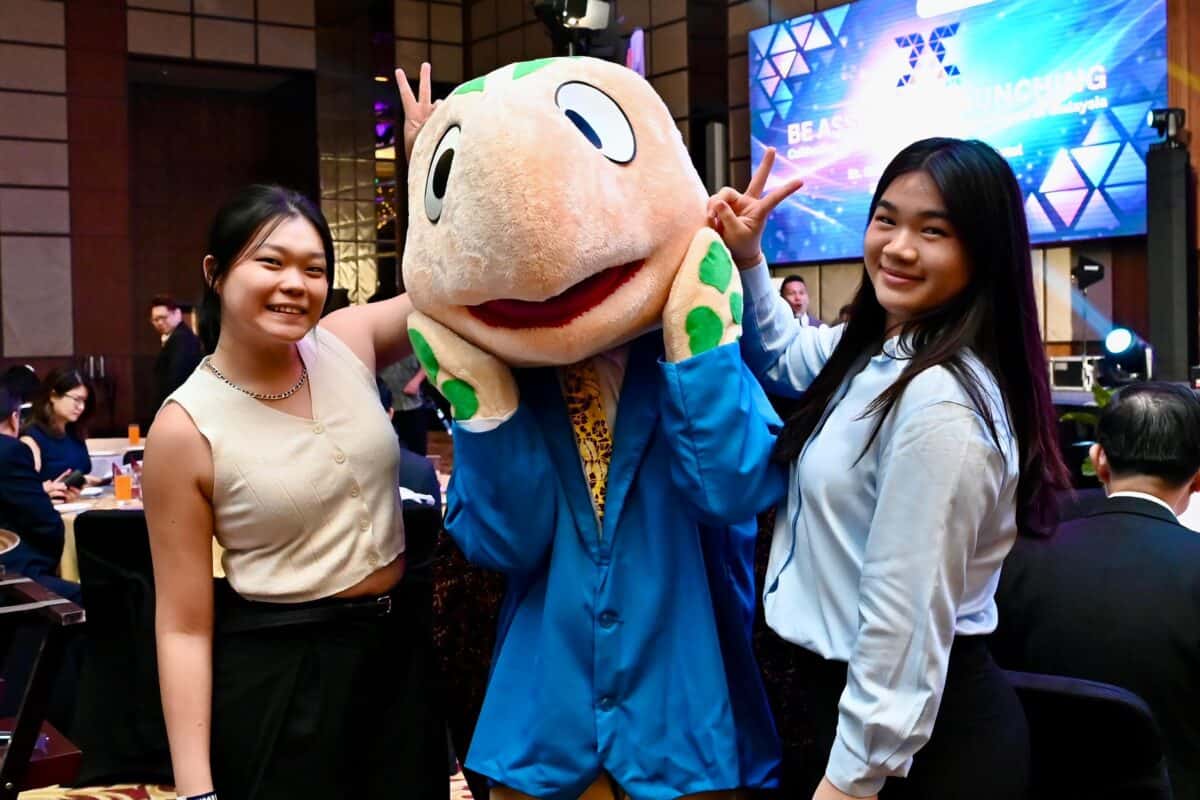 90b76c39 c3db 428d bbf8 f93a52ba3fad