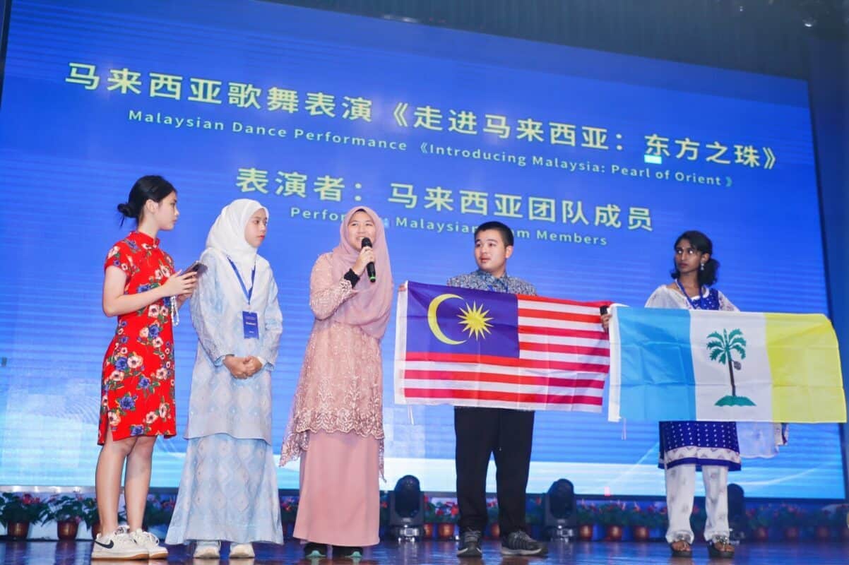 belt and road youth science and culture exchange program (guangxi) 一带一路 cultural night