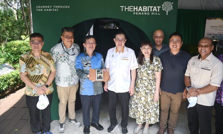 a43334ee 5850 42dd 8005 9b21c764b850