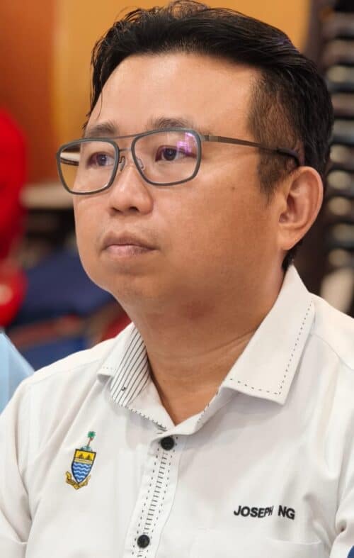 c04df9f2 a180 49c7 9c75 cbd970d0efab